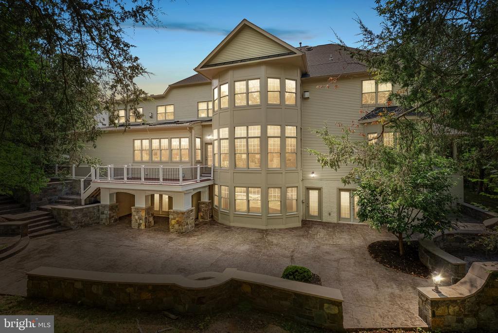 42618 TRAPPE ROCK COURT