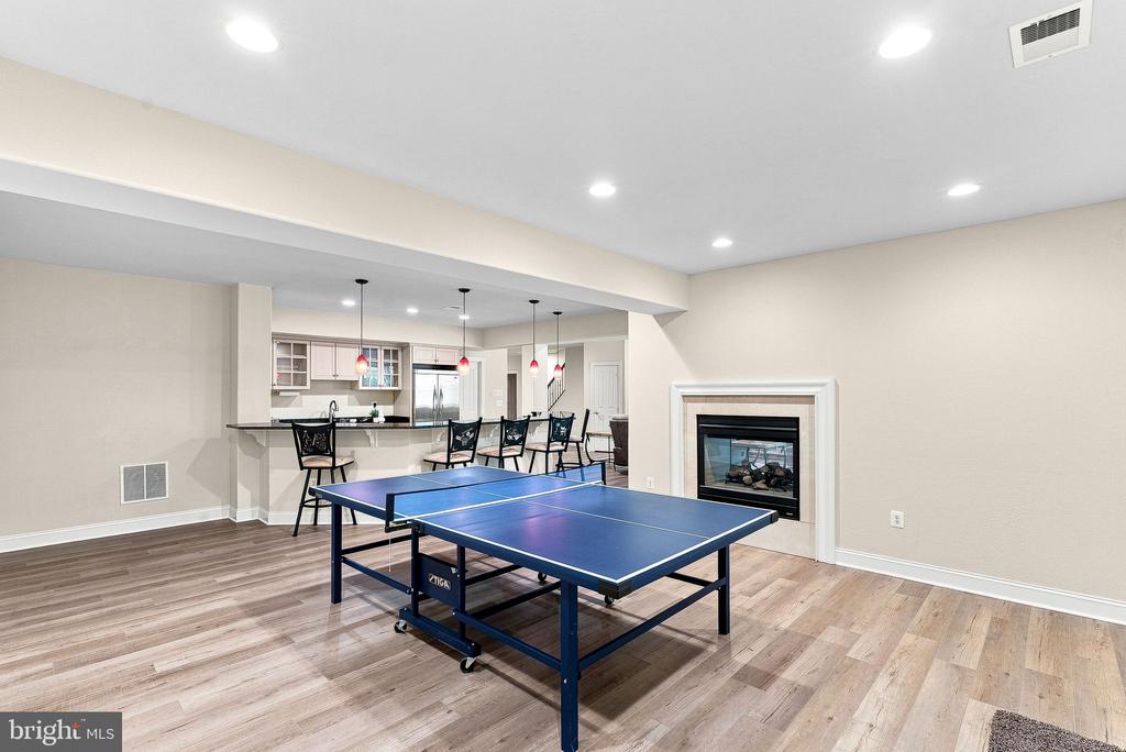 42618 TRAPPE ROCK COURT