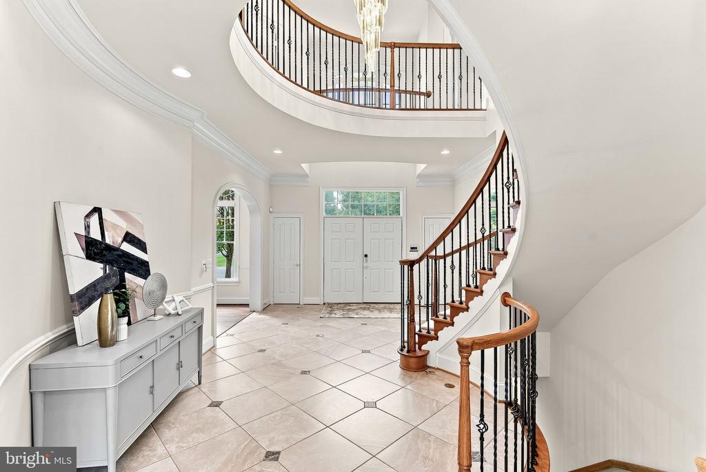 42618 TRAPPE ROCK COURT
