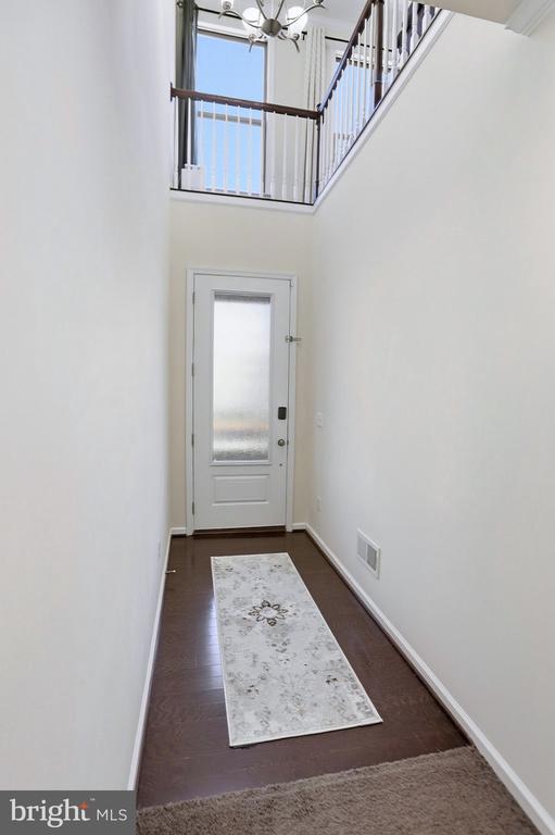 42422 DOGWOOD GLEN SQUARE