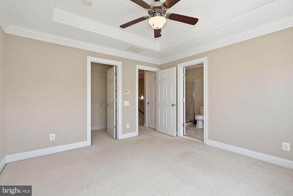 505 FLAMEFLOWER TERRACE SE