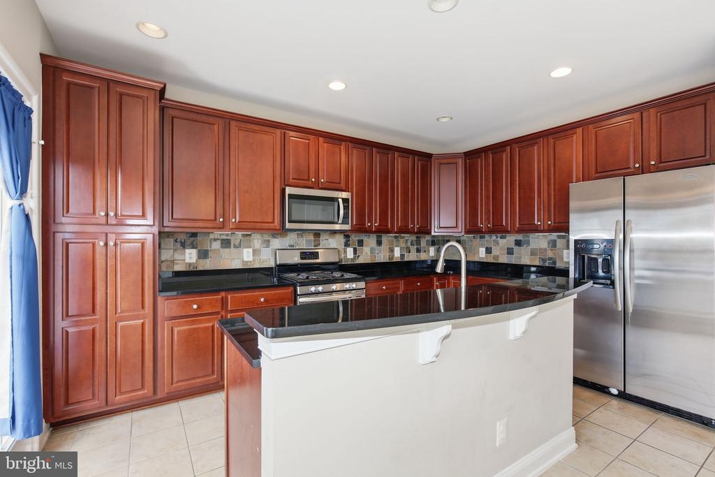 505 FLAMEFLOWER TERRACE SE