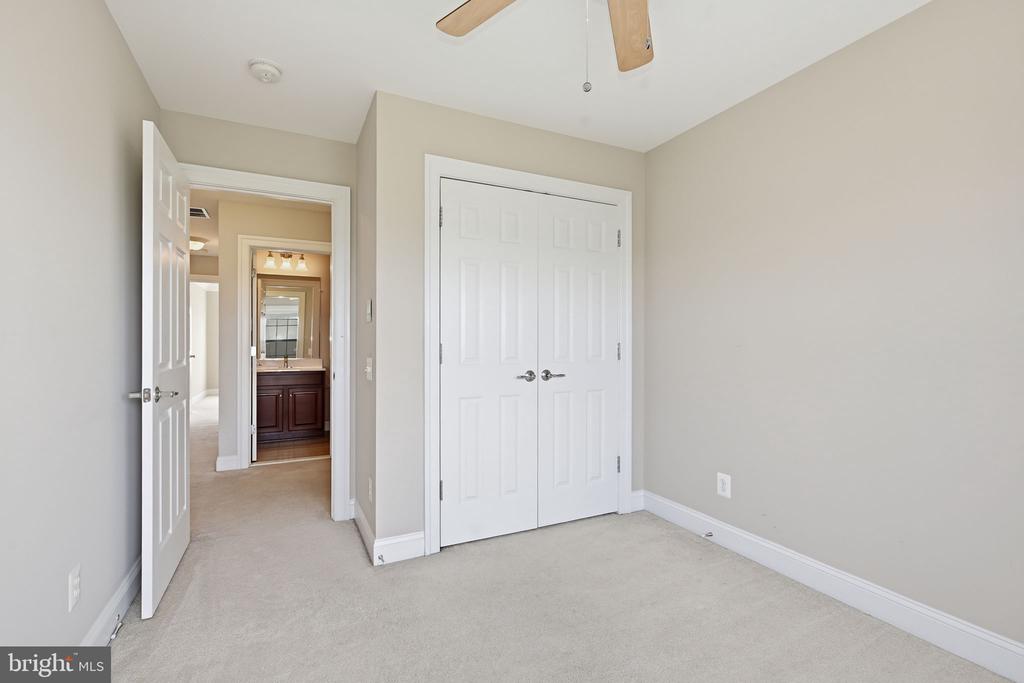 505 FLAMEFLOWER TERRACE SE