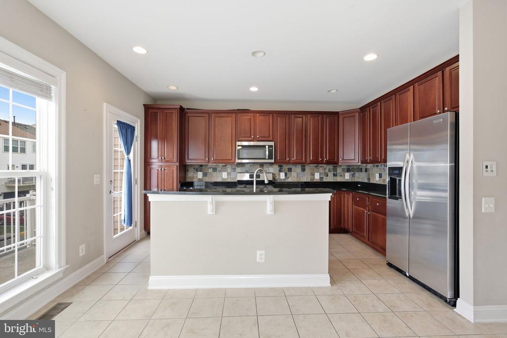 505 FLAMEFLOWER TERRACE SE