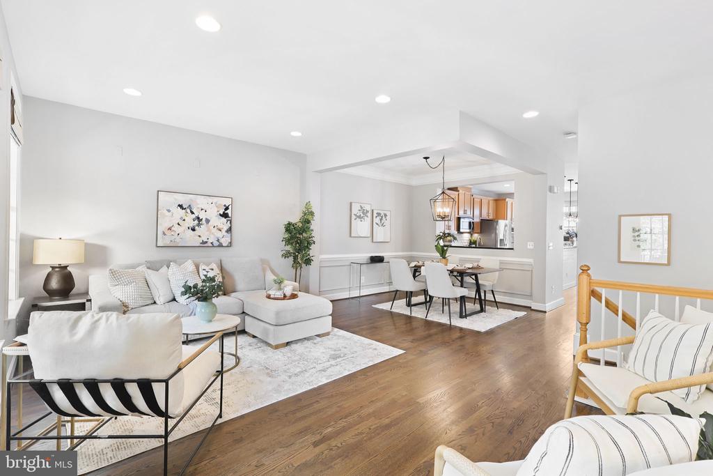 41060 DORATI SQUARE