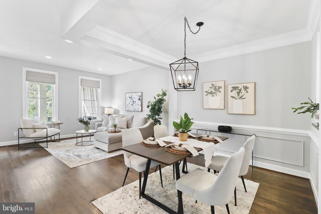 41060 DORATI SQUARE