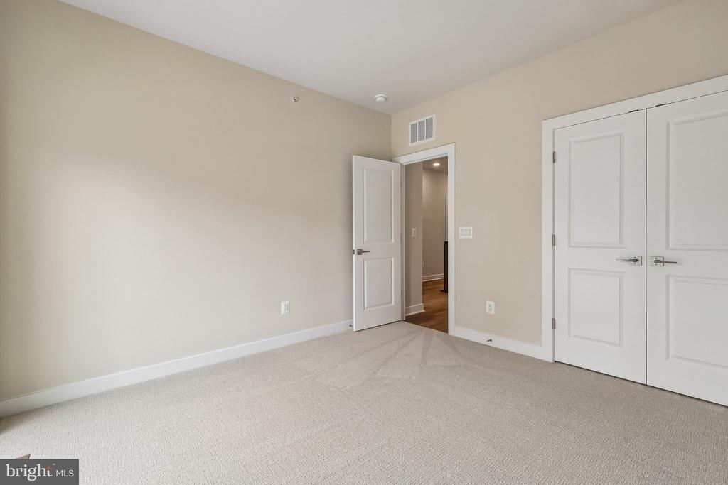 20167 NORTHPARK DRIVE