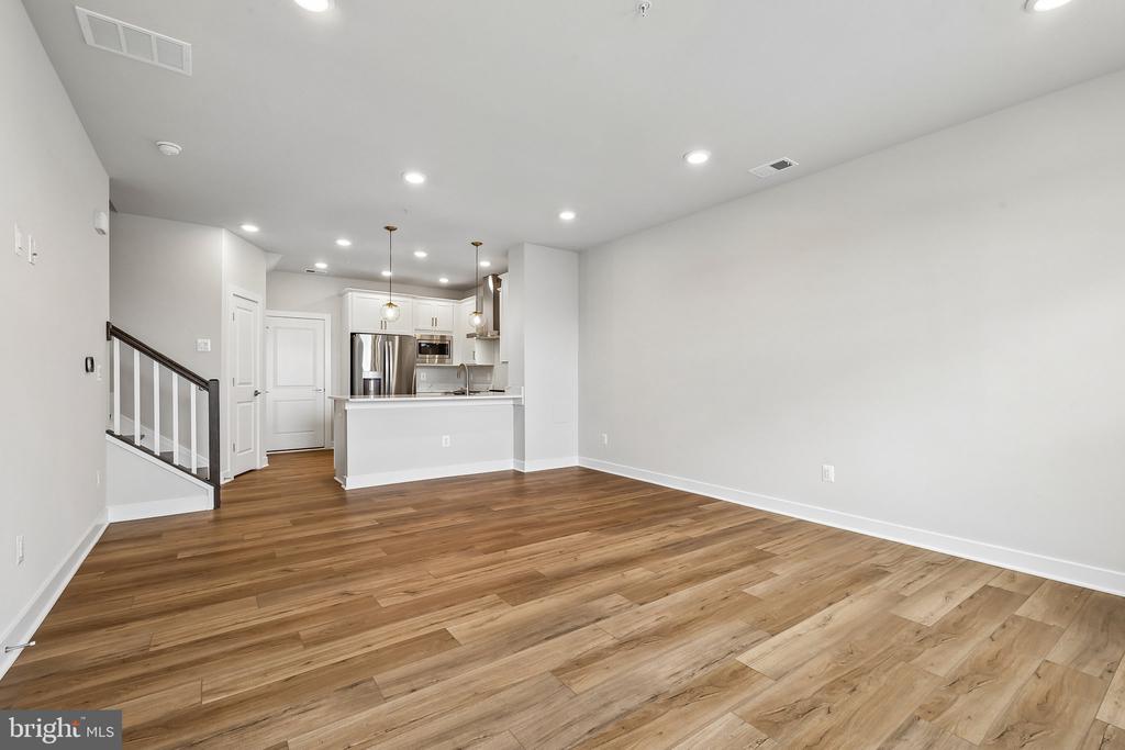 20167 NORTHPARK DRIVE