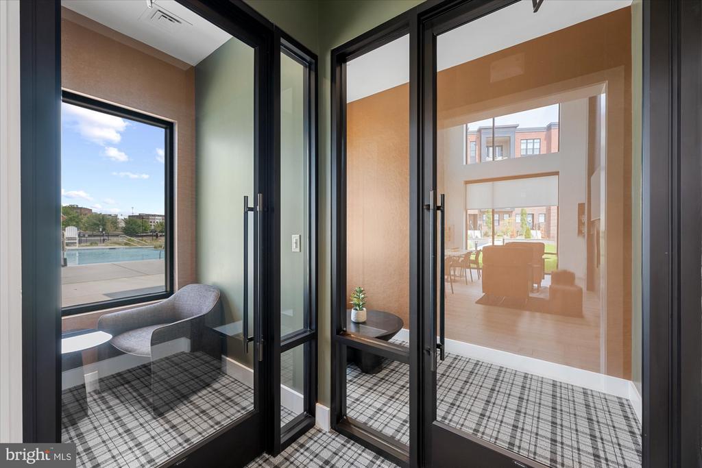 43556 CENTERGATE DRIVE