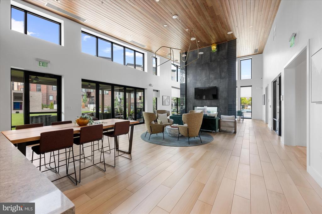 43556 CENTERGATE DRIVE