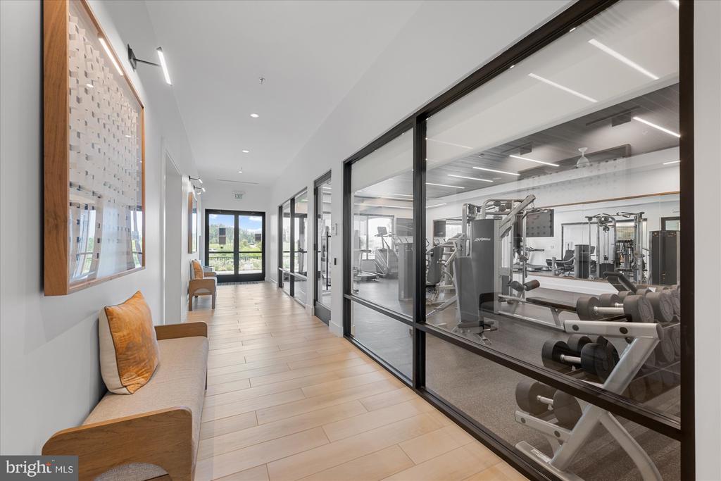43556 CENTERGATE DRIVE