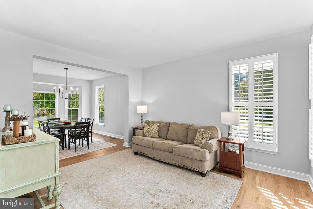 17512 TEDLER CIRCLE
