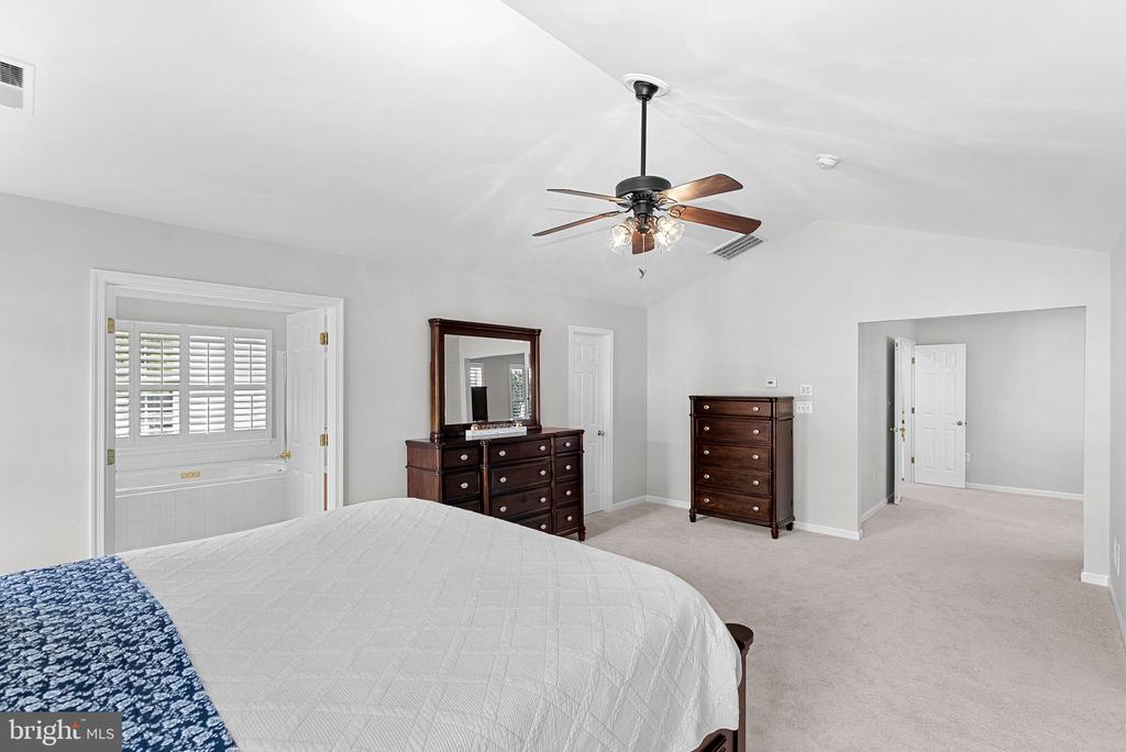17512 TEDLER CIRCLE