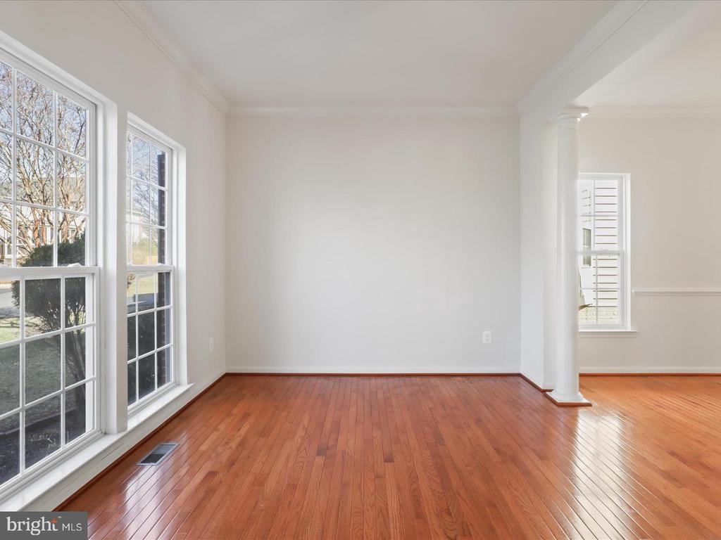 43417 SPRING CELLAR COURT