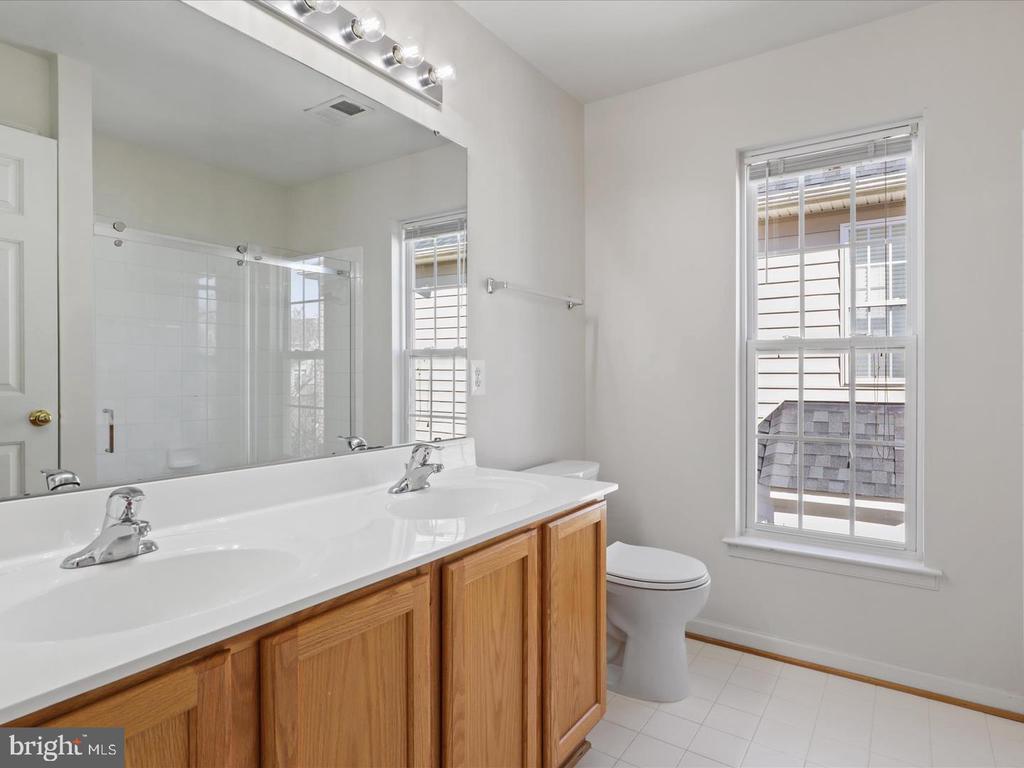 43417 SPRING CELLAR COURT