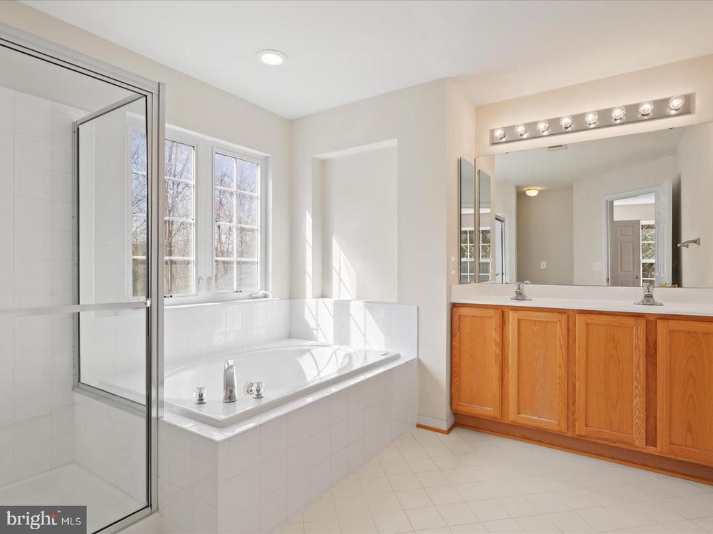 43417 SPRING CELLAR COURT