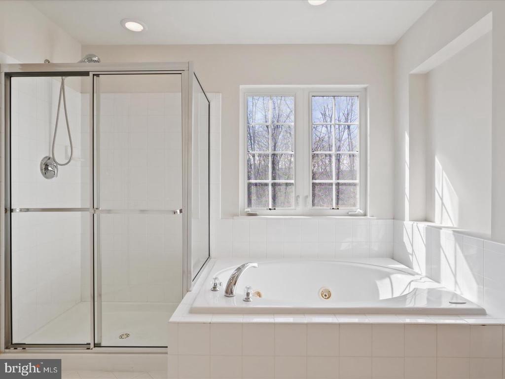 43417 SPRING CELLAR COURT