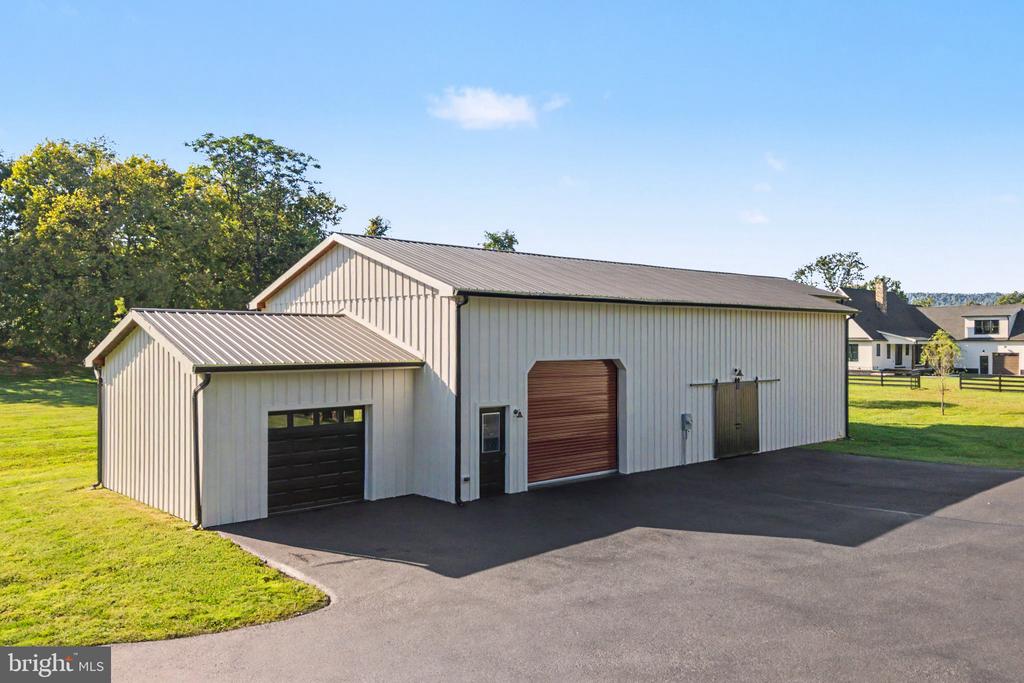 12016 MOUNTAIN ROAD