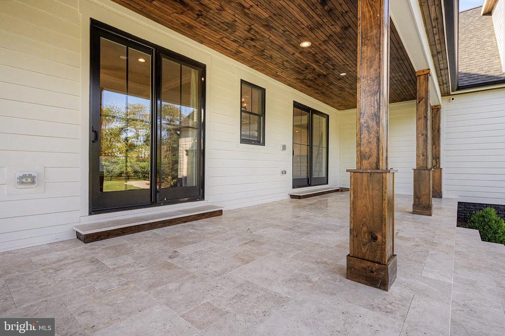 12016 MOUNTAIN ROAD