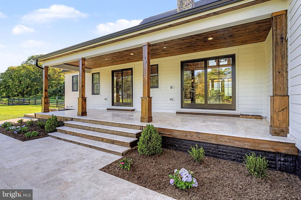 12016 MOUNTAIN ROAD