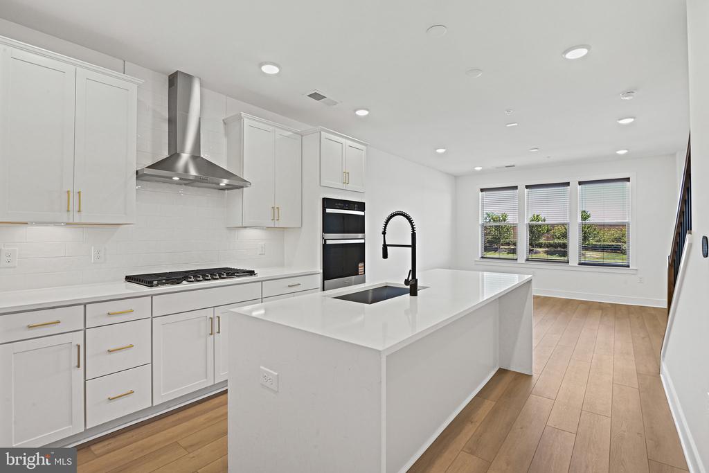 20064 CORAL WIND TERRACE