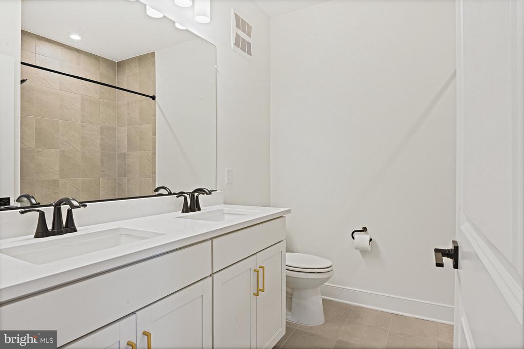 20064 CORAL WIND TERRACE