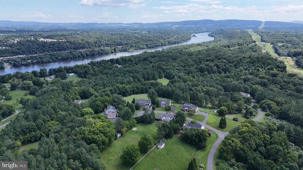 11489 POTOMAC HEIGHTS LANE
