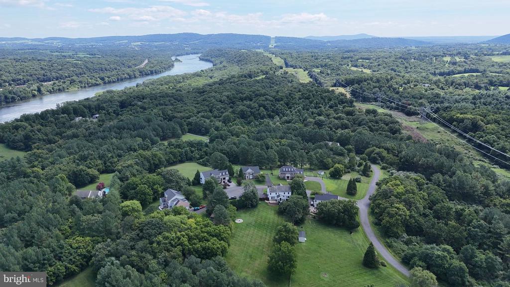 11489 POTOMAC HEIGHTS LANE