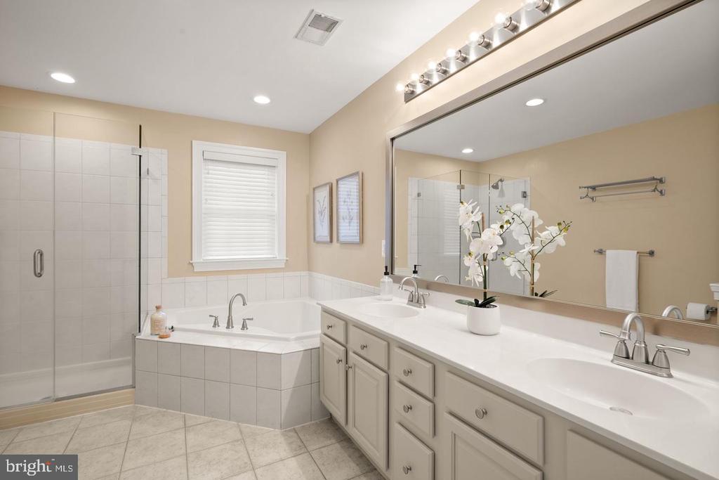 11489 POTOMAC HEIGHTS LANE