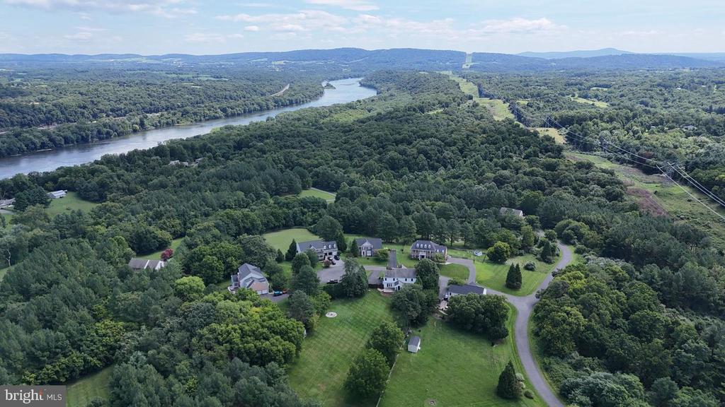 11489 POTOMAC HEIGHTS LANE