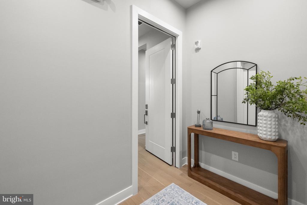 43442 CROSON LANE Unit: 100