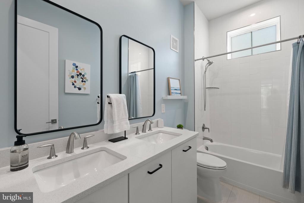 43442 CROSON LANE Unit: 100