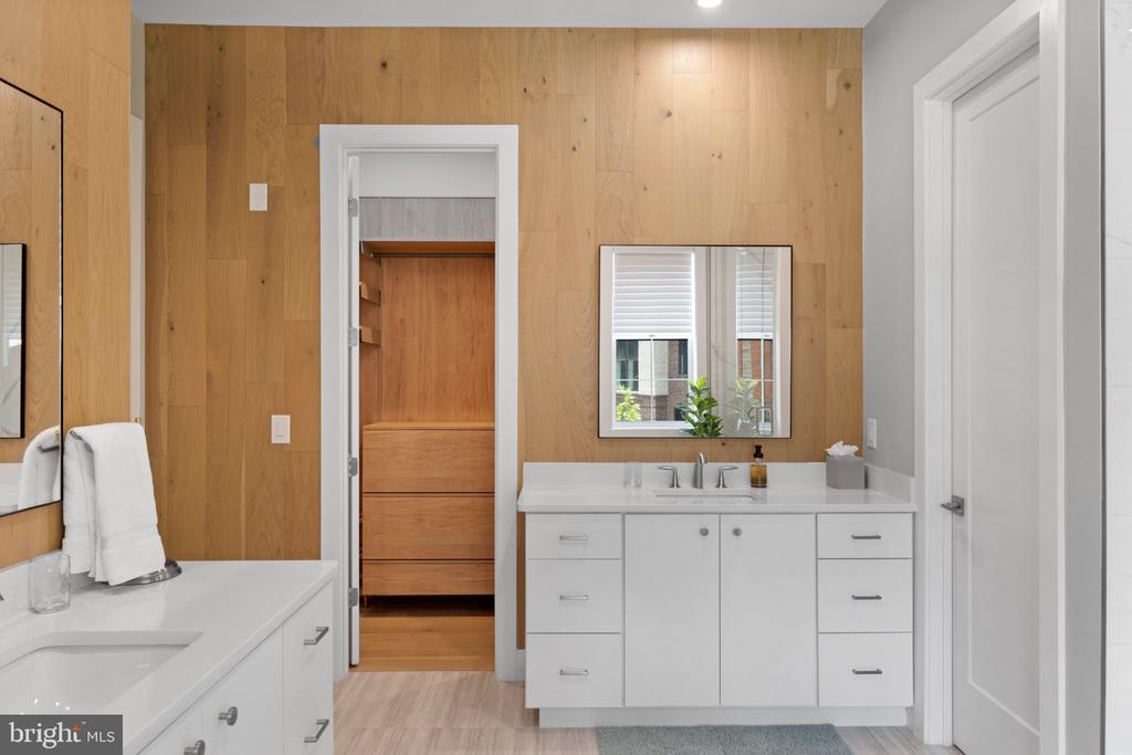 43442 CROSON LANE Unit: 100