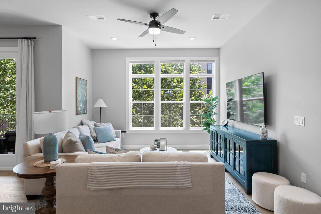 43442 CROSON LANE Unit: 100