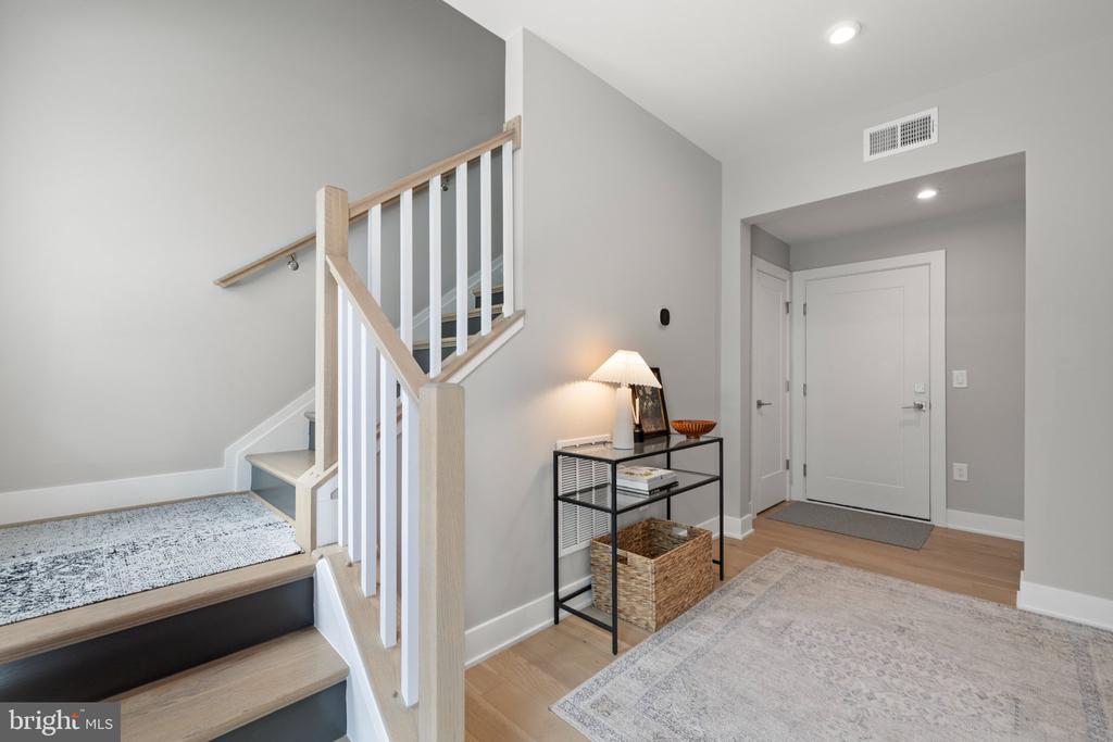43442 CROSON LANE Unit: 100