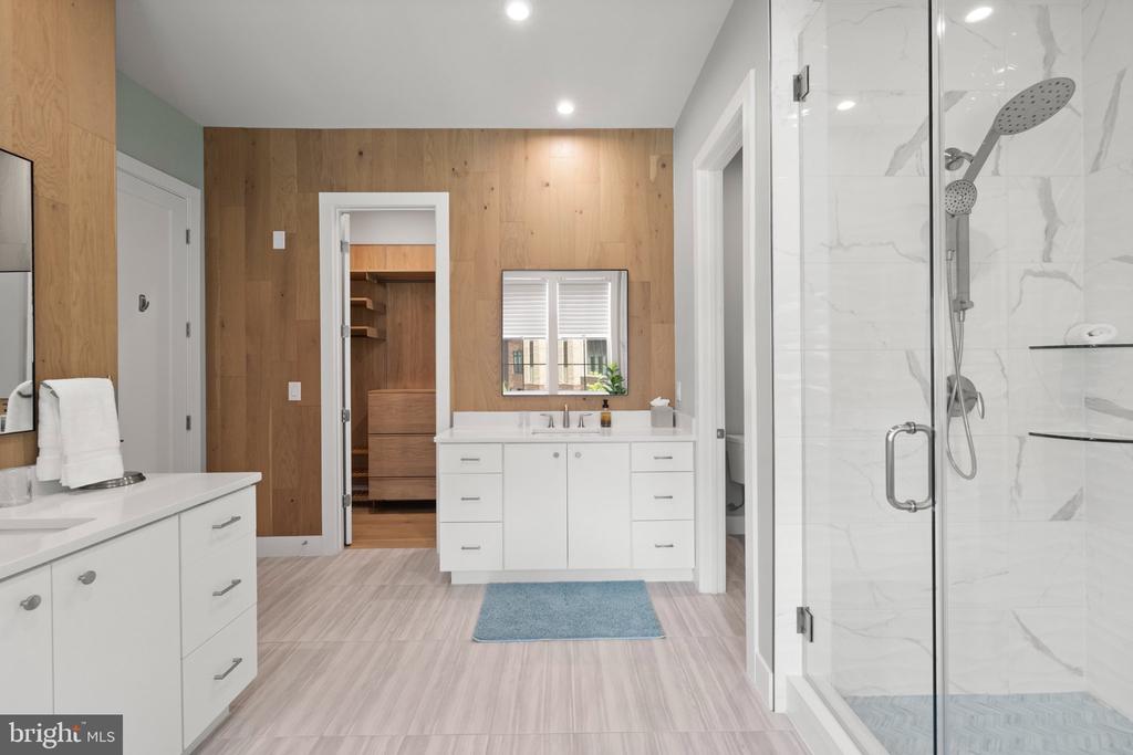 43442 CROSON LANE Unit: 100