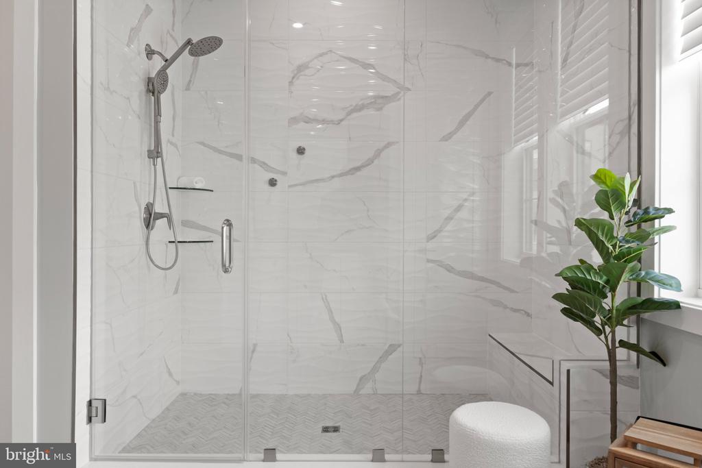 43442 CROSON LANE Unit: 100