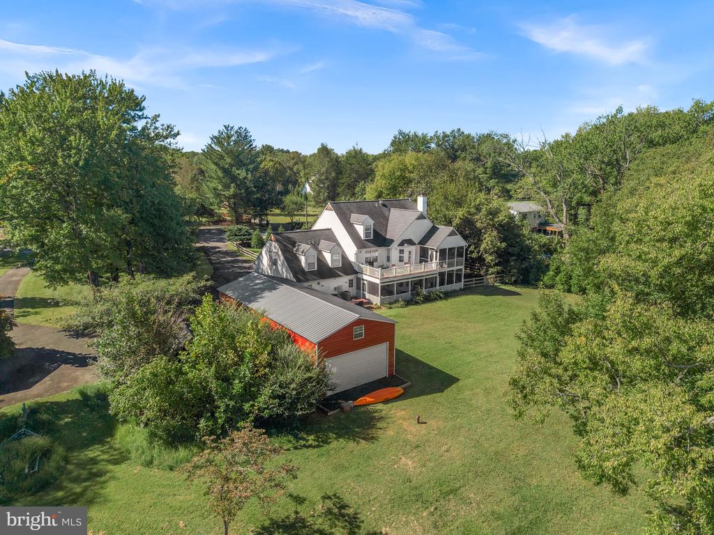 19091 YOUNGS CLIFF ROAD