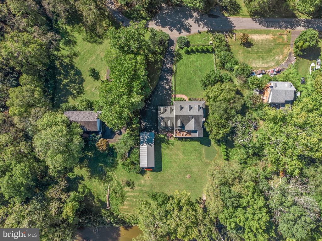 19091 YOUNGS CLIFF ROAD