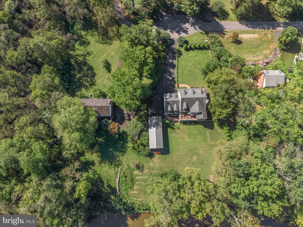 19091 YOUNGS CLIFF ROAD