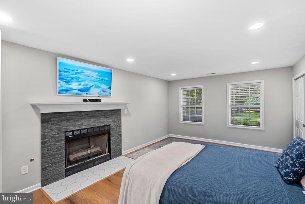 19091 YOUNGS CLIFF ROAD
