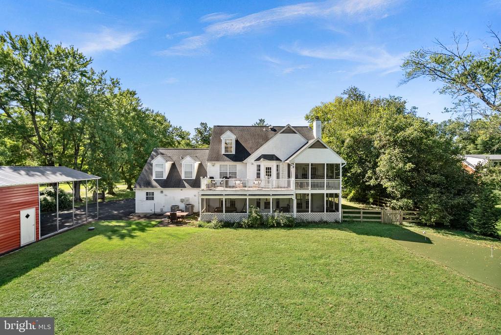 19091 YOUNGS CLIFF ROAD