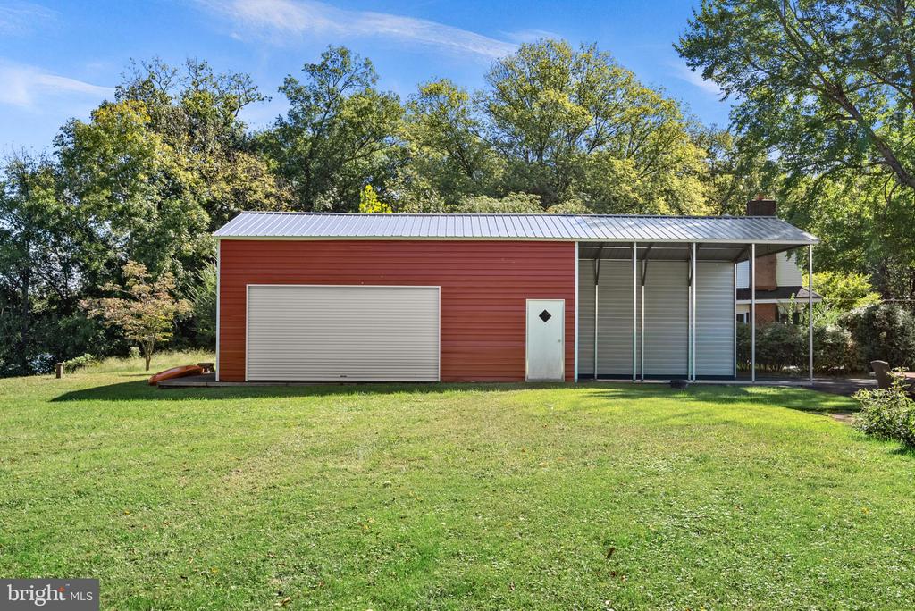 19091 YOUNGS CLIFF ROAD