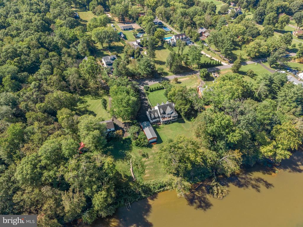 19091 YOUNGS CLIFF ROAD