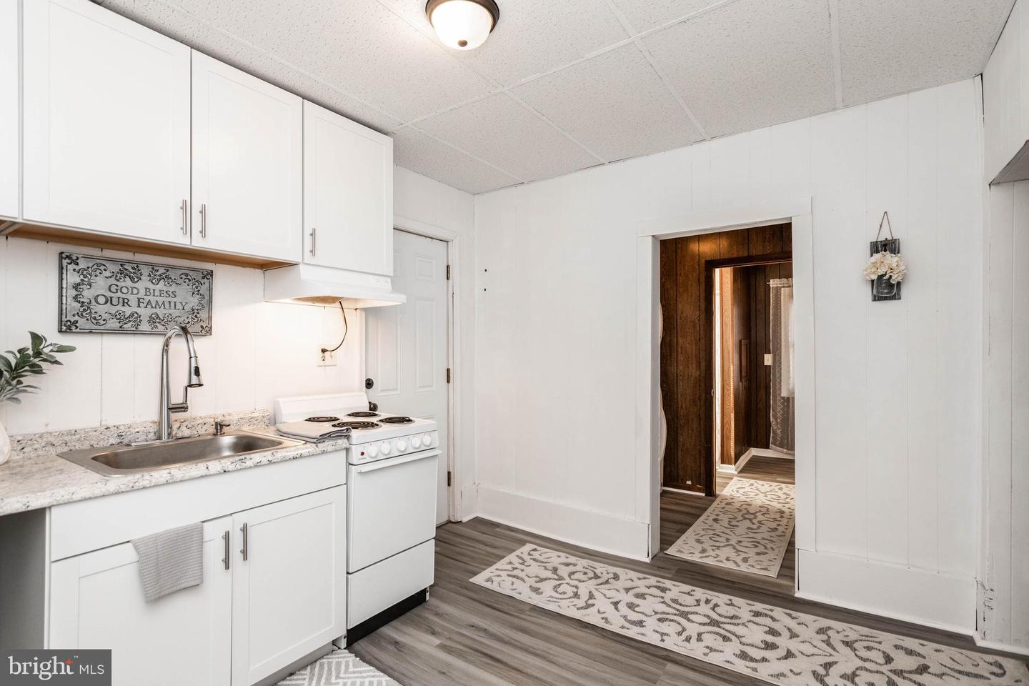 3364 WOLFTOWN-HOOD RD