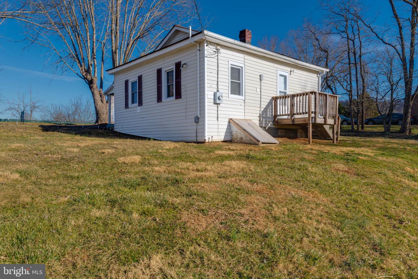 3364 WOLFTOWN-HOOD RD
