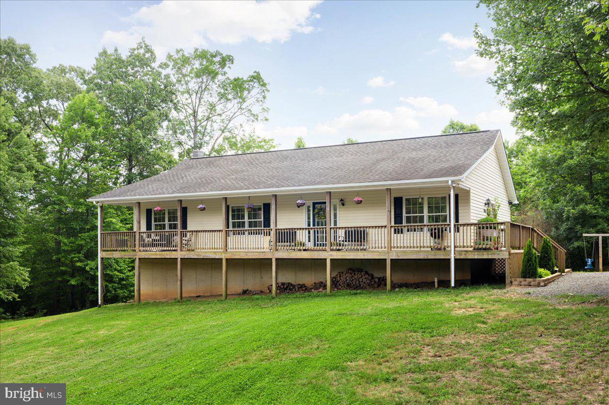 2884 Thoroughfare Rd