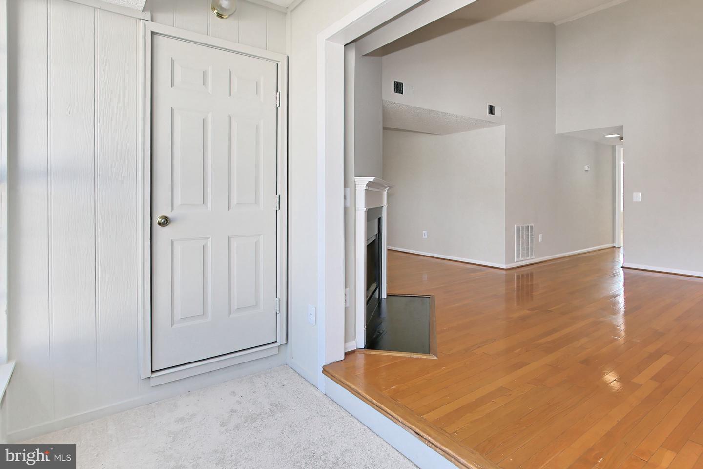 9320 CASPIAN WAY Unit: 302