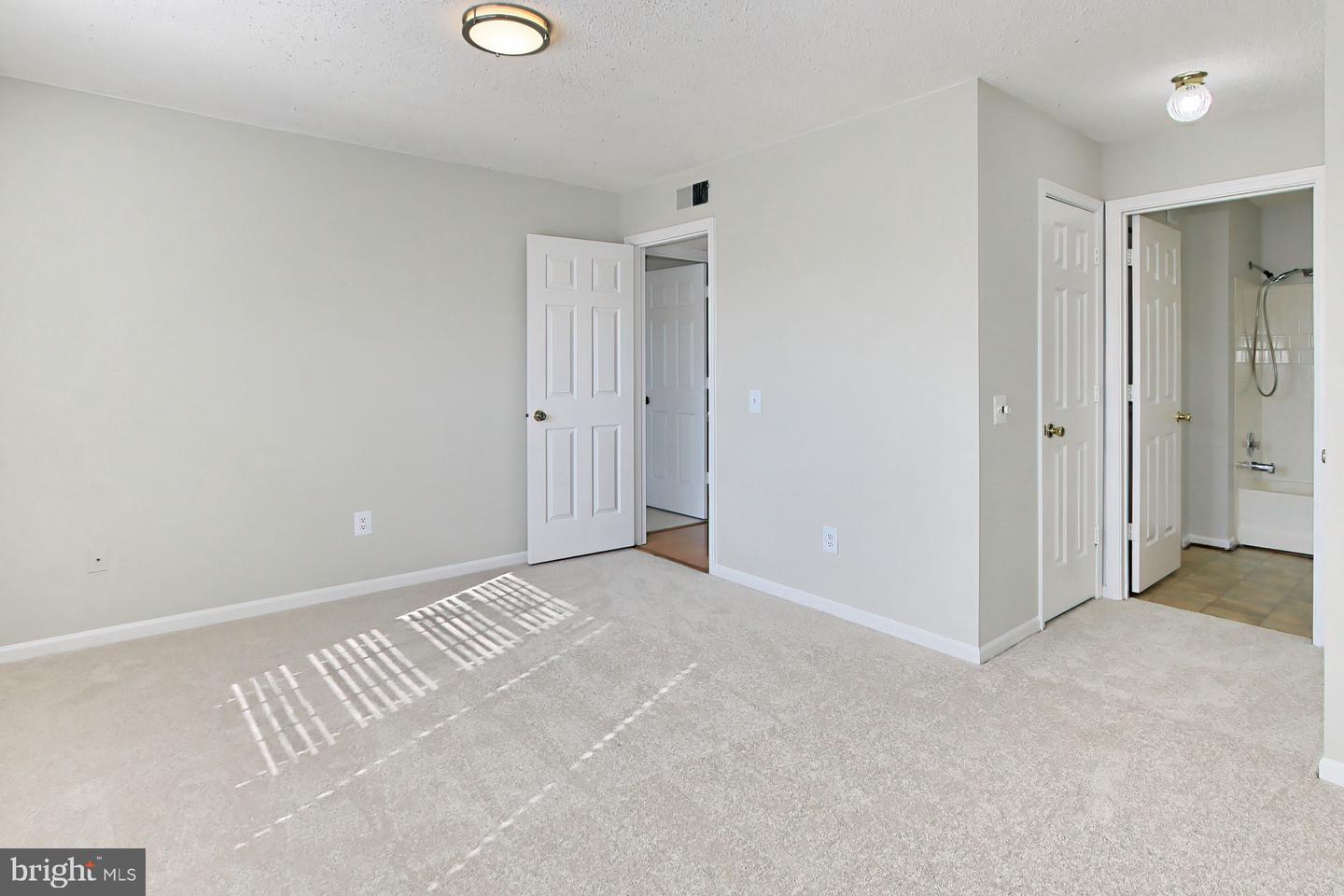 9320 CASPIAN WAY Unit: 302