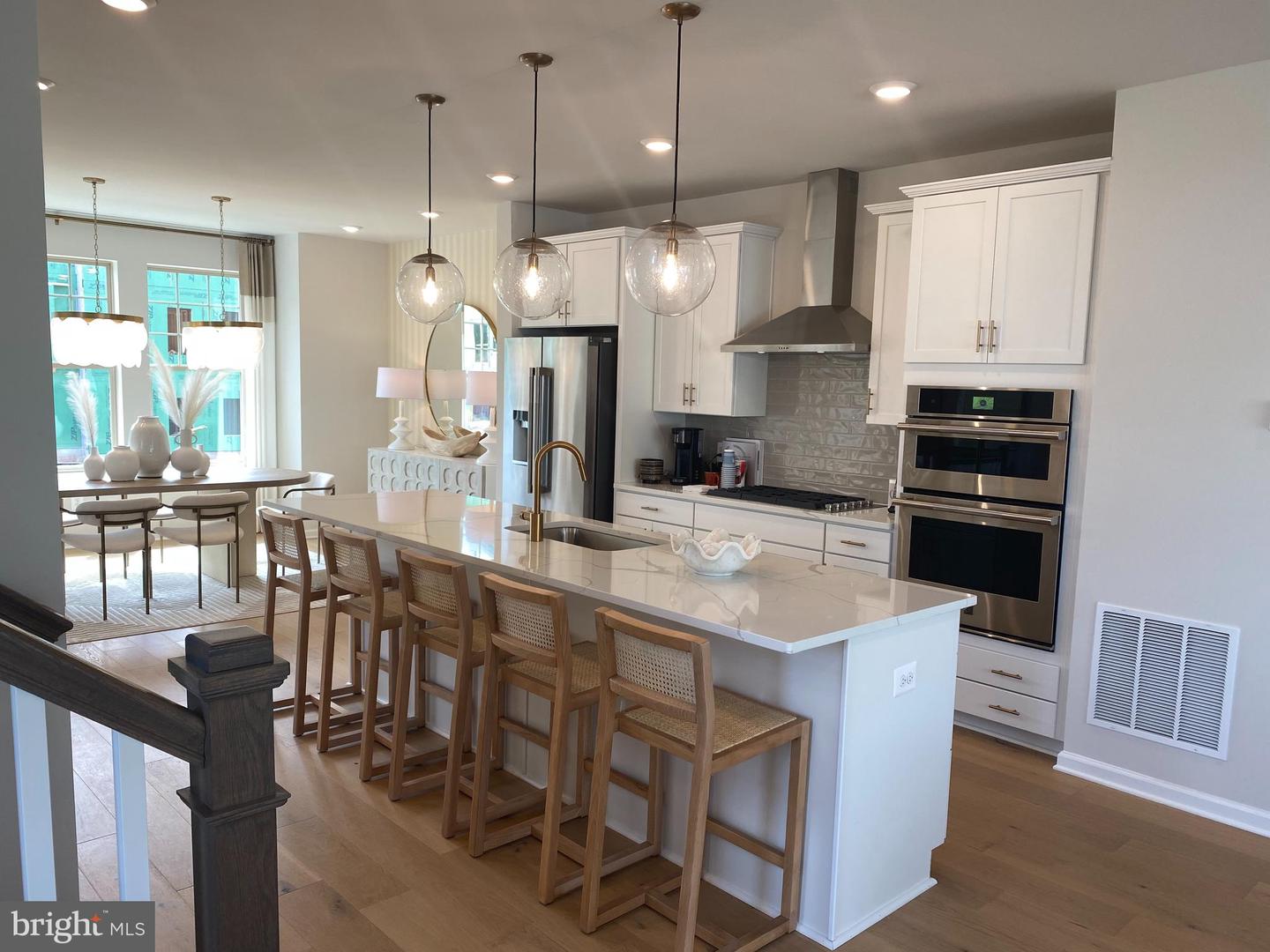 9308 BARNES LOOP